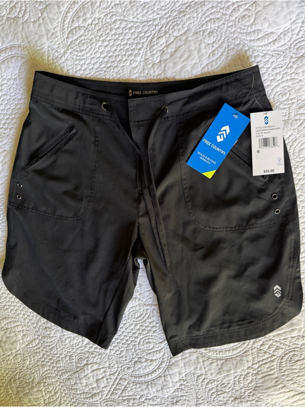 Free Country Size M Women's Black Performance Bermuda Shorts NWT‎